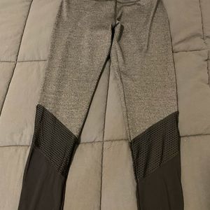 Leggings with detailing